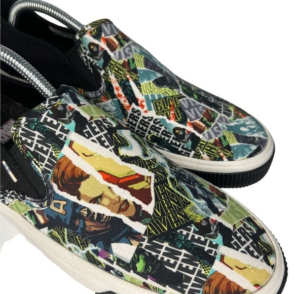 EUC TOMS X Marvel Baja Slip On Limited Edition Avengers Shoes Men\'s Size 10.5 main image 9